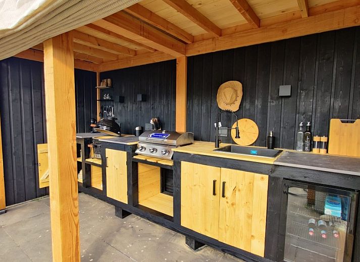 Guest house 4501195 - Tent house Noordzeekust - Luxe ingerichte safaritent