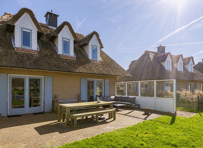 Guest house 450204 • Holiday property Noordzeekust • Villa Comfort 6
