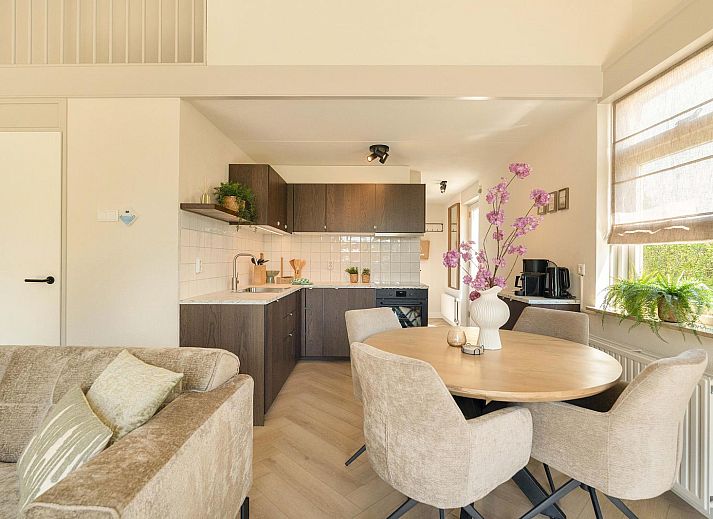 Guest house 4502114 - Holiday property Noordzeekust - Strandslag Bungalow 68