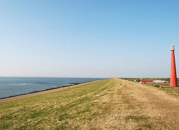 Blick von der Strandschlacht 225 Julianadorp aan zee ueber die Duenen an der Nordseekueste in Julianadorp.