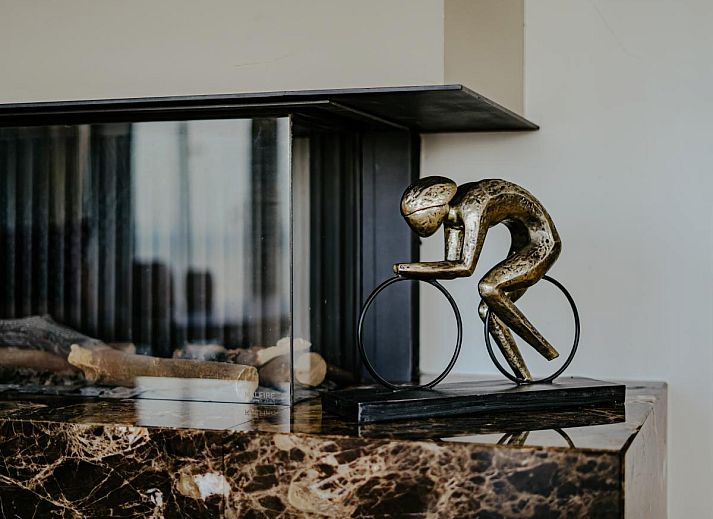 Geniessen Sie den Panoramablick auf das Meer von der Terrasse des Ferienhauses De Garnaal in Egmond aan Zee, Nordholland.