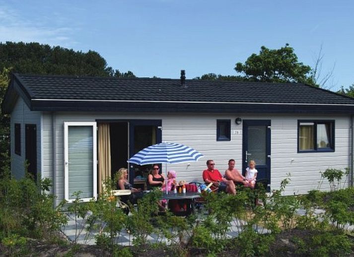 Guest house 4503176 • Holiday property Noordzeekust • Vrijstaande chalet EM6P 