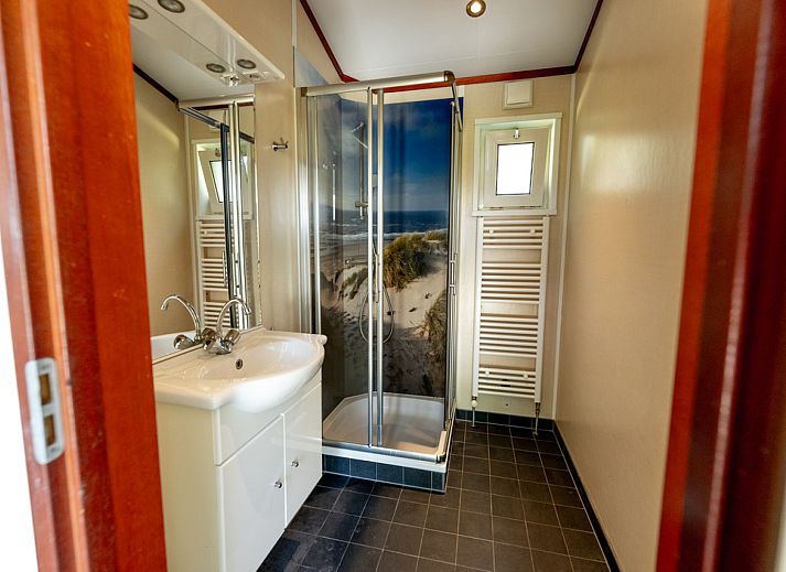 Unterkunft 4503256 - Ferienhaus Noordzeekust - «Chalet» 4B