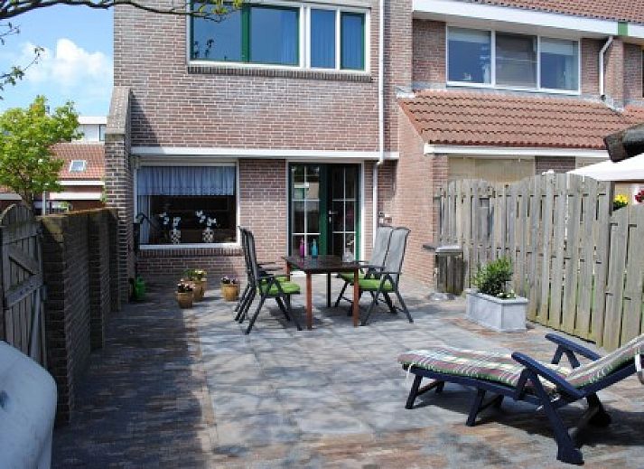 Gemtliche Essecke im Family House Buis, Ferienhaus in Egmond aan Zee in der Nhe der Nordseekste.