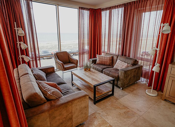 Aussenansicht der Ferienwohnung De Zeeparel in Egmond aan Zee, Nordseekueste, Nordholland.