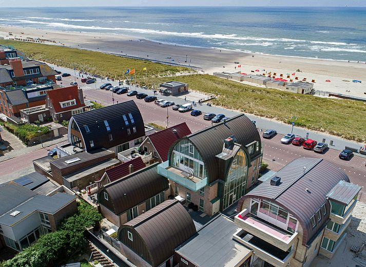 Aussenansicht der Ferienwohnung De Zeeparel in Egmond aan Zee, Nordseekueste, Nordholland.