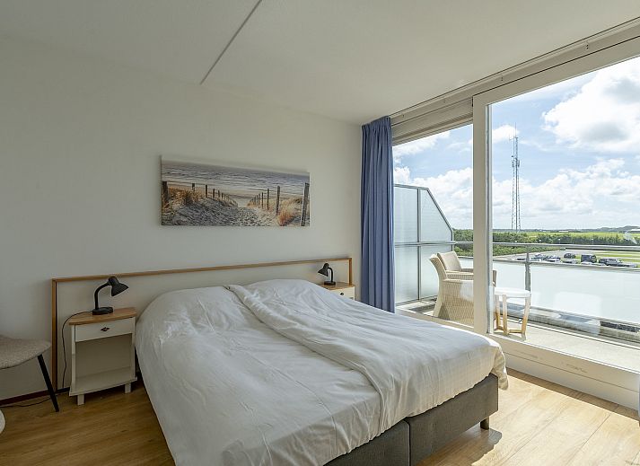 Gemuetliche Kueche und Essbereich im Ferienhaus Duinerei B202 Groote Keeten, Callantsoog, Nordseekueste.