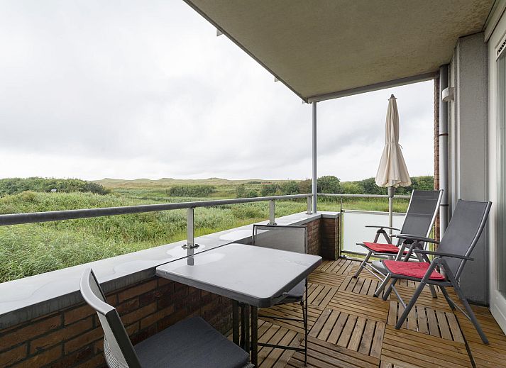 Moderne Architektur des Ferienhauses Duinerei C103 Groote Keeten in Callantsoog, Nordholland.