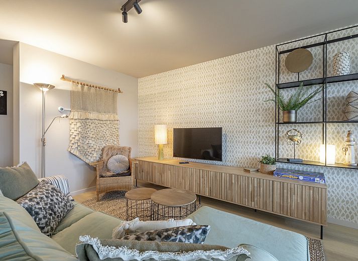 Spacious sitting area in Strandleven 006 Groote Keeten, vacation home on the North Sea coast, Callantsoog.