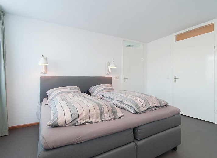 Herrliche Aussicht ueber Callantsoog und die Kueste von der Suite Duinzicht, Nordholland.