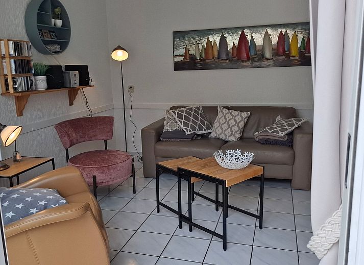 Unterkunft 4504176 - Ferienhaus Noordzeekust - Vakantiehuis "De Korre 4" mit privatem Garten und Terrasse