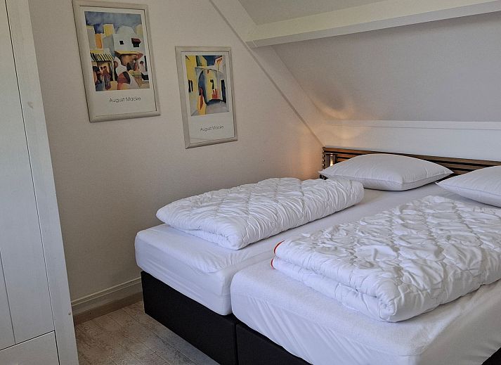 Unterkunft 4504176 - Ferienhaus Noordzeekust - Vakantiehuis "De Korre 4" mit privatem Garten und Terrasse