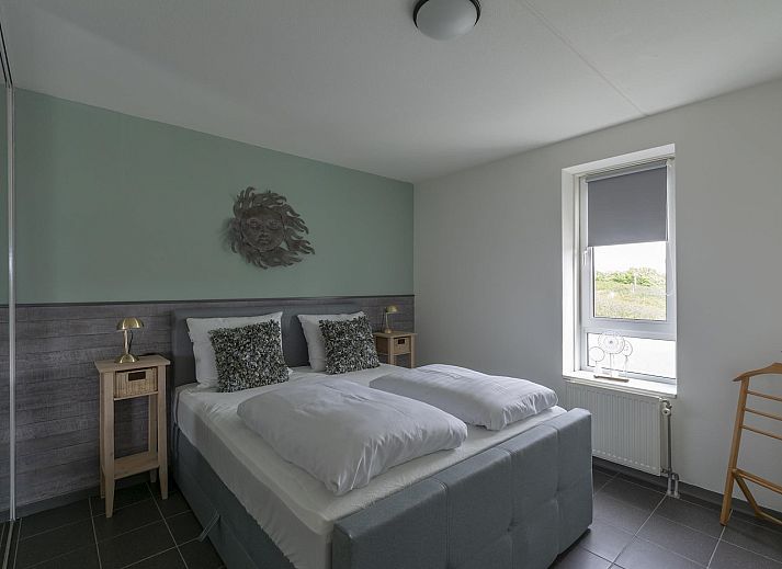 Stilvolle Einrichtung von Callantsduyne 21 Groote Keeten, Ferienhaus in Callantsoog, mit moderner Kueche.