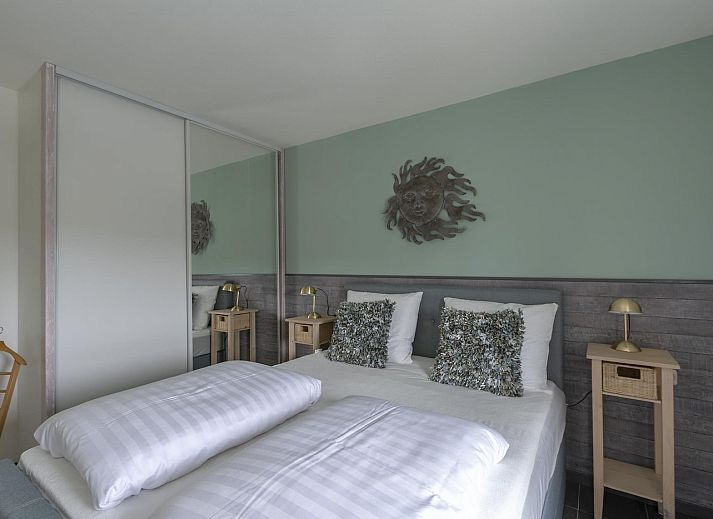 Stilvolle Einrichtung von Callantsduyne 21 Groote Keeten, Ferienhaus in Callantsoog, mit moderner Kueche.