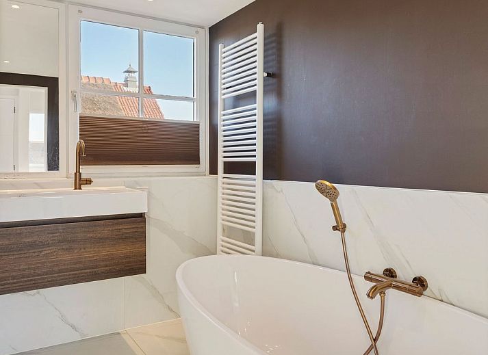 Guest house 4504192 - Holiday property Noordzeekust - Vakantiehuis Villa Vermeer