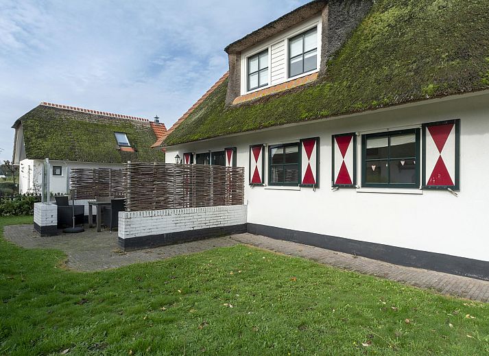 Buitenplaats 138 Callantsoog vakantiehuis met rieten dak in Callantsoog Noord-Holland