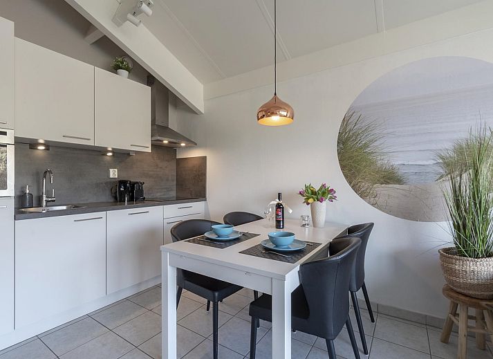 Gemuetliches Wohnzimmer im Beach Apartment 36 Callantsoog an der Nordseekueste, Nordholland.