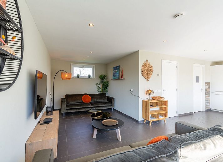 Unterkunft 4504261 - Ferienhaus Noordzeekust - Garnekuul 6 | Jacuzzi | 8 Pers