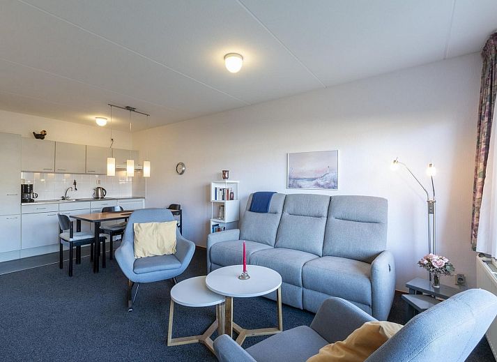 Guest house 4504320 - Holiday property Noordzeekust - Beach Appartement 05