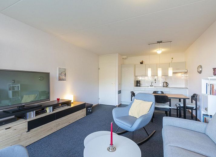 Guest house 4504320 - Holiday property Noordzeekust - Beach Appartement 05