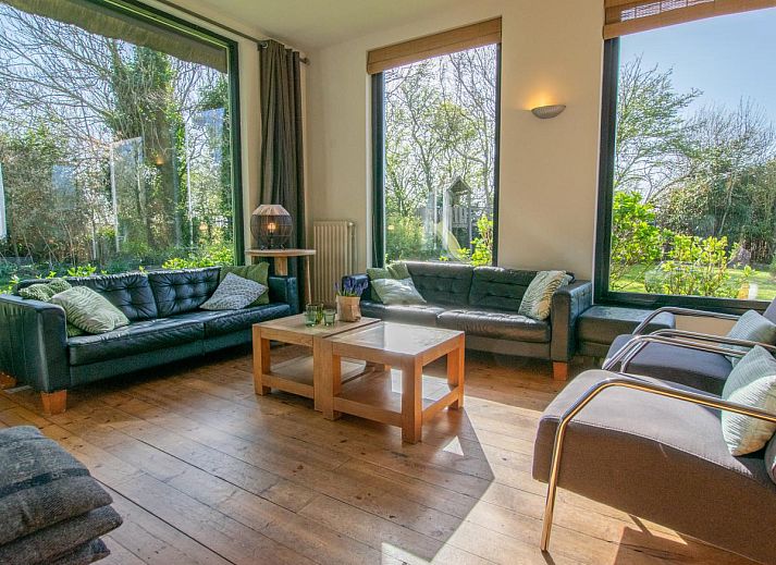 Geniet van de rust bij Landhuis Duinzicht, een charmant vakantiehuis in Callantsoog met prachtige tuin en terras aan de Noordzeekust.