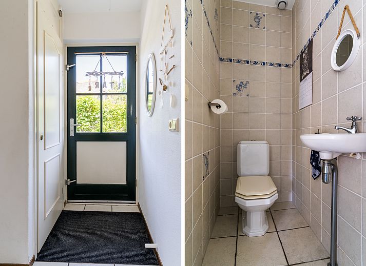 Freistehendes Haus in Callantsoog, Nordseekste, Nordholland, Ferienhaus mit Reetdach und stimmungsvoller Fassade unter blauem Himmel.