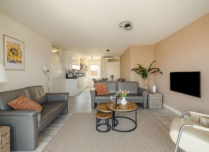 Guest house 4504551 - Holiday property Noordzeekust - Dorpsplein 42