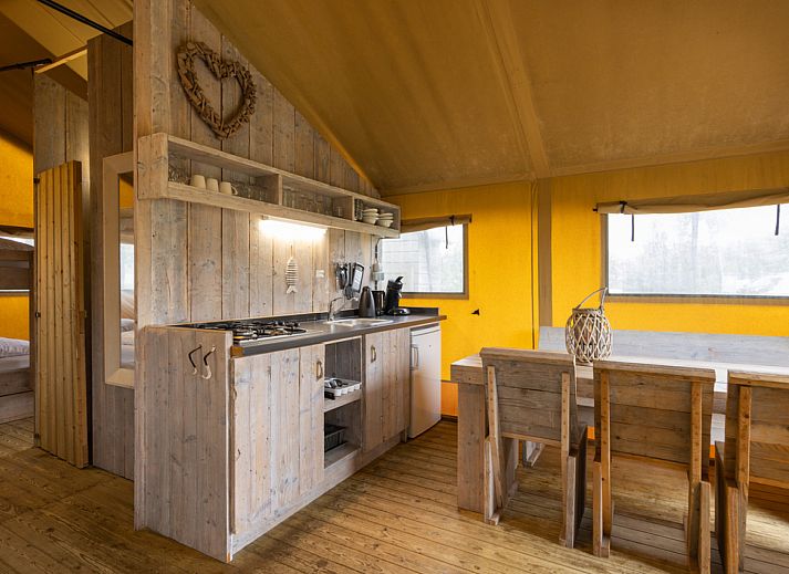 Guest house 4504559 - Tent house Noordzeekust - «Safaritent» 4