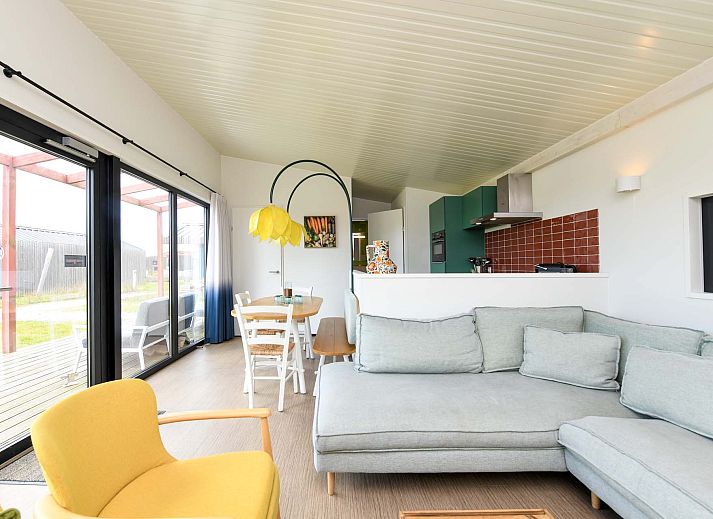 Vakantiehuis in Callantsoog met ruim terras en uitzicht op Noord-Hollandse kust.