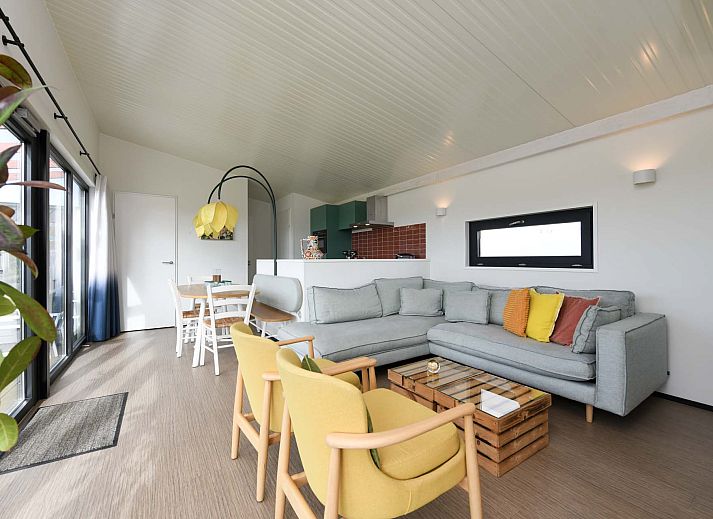 Vakantiehuis in Callantsoog met ruim terras en uitzicht op Noord-Hollandse kust.