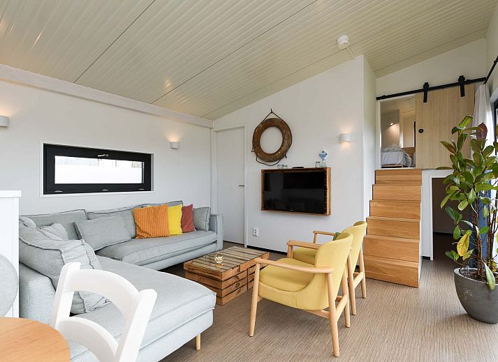 Vakantiehuis in Callantsoog met ruim terras en uitzicht op Noord-Hollandse kust.