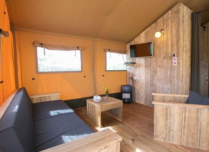 Guest house 450490 - Tent house Noordzeekust - Vakantiepark Callassande