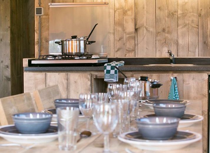 Guest house 450490 - Tent house Noordzeekust - Vakantiepark Callassande