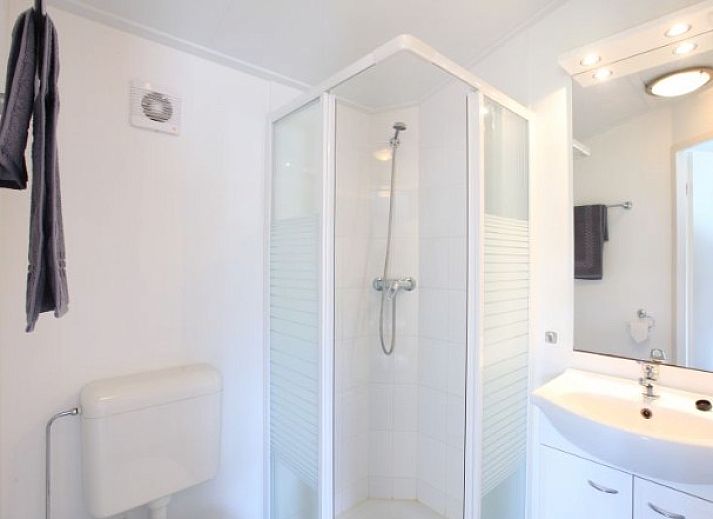 4 persoons chalet in Callantsoog met zonnig terras, Noordzeekust Noord-Holland.