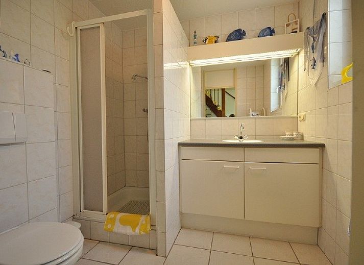 Plattegrond van 4-6 persoons vakantiehuis in Sint Maartenszee, Noordzeekust, met indeling van kamers.