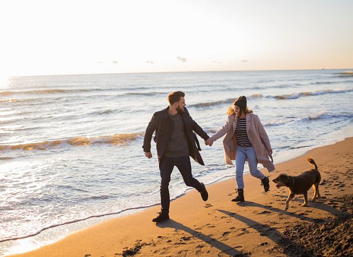 Plattegrond van 4-6 persoons vakantiehuis in Sint Maartenszee, Noordzeekust, met indeling van kamers.