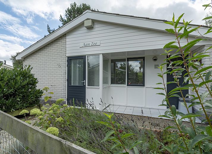 Hofstee 18 Sint Maartenszee Ferienhaus mit Sonnenterrasse an der Nordseekueste in Nordholland.