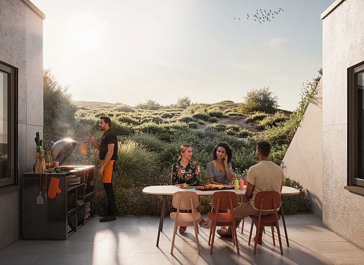 Geniet van een ontspannen avond op het terras van de Vrijstaande woning in Petten, Noordzeekust, Noord-Holland.