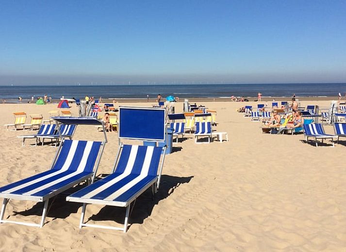 Speeltuin voor kinderen bij Vakantiehuis in Egmond aan den Hoef, Noordzeekust, Noord-Holland.