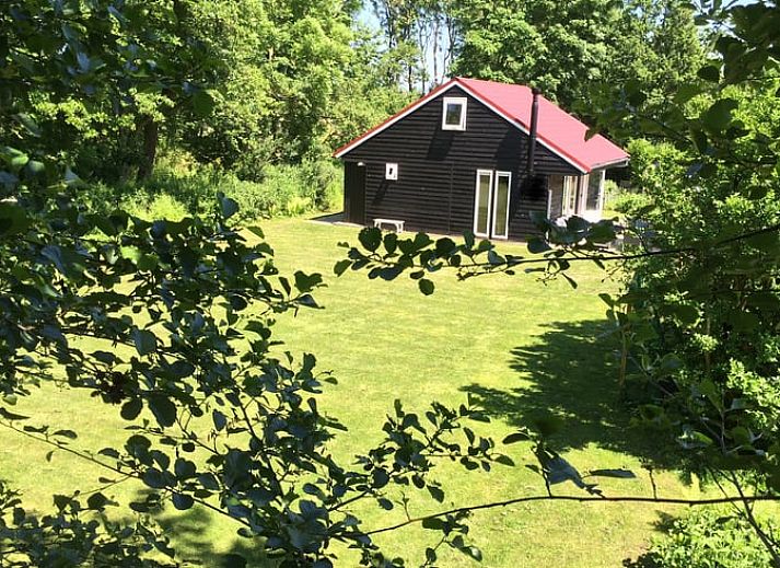 Speeltuin voor kinderen bij Vakantiehuis in Egmond aan den Hoef, Noordzeekust, Noord-Holland.