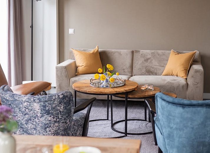 Moderne gevel van Huisje in Egmond aan den Hoef, vakantiehuis aan de Noordzeekust in Noord-Holland.