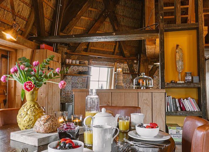 Schoene Muehle im Ferienhaus in Egmond aan den Hoef, Nordseekueste, Nordholland.