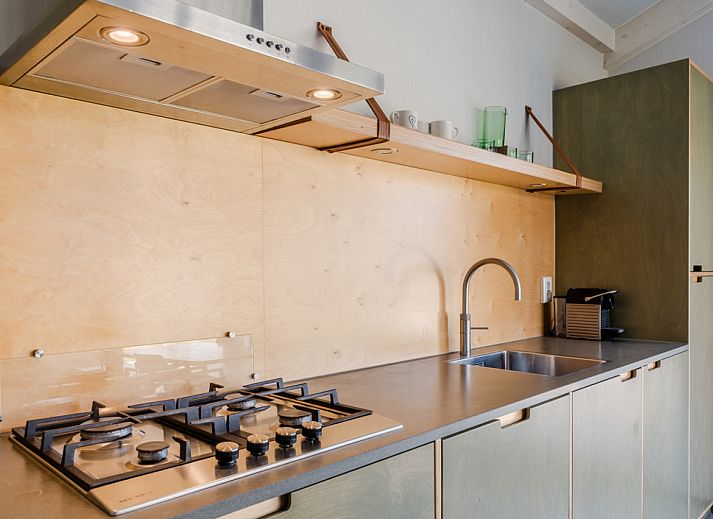 Guest house 452474 - Holiday property Noordzeekust - Lodge Pitstop 4