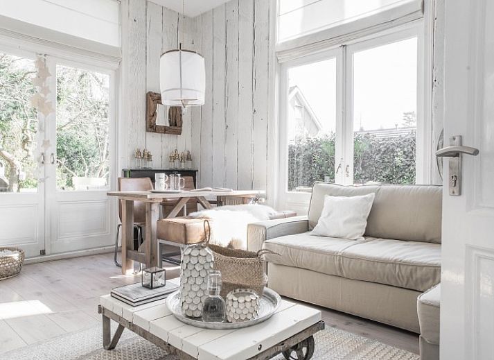 Comfortable bedroom in Villa Beau Lieu, Bergen, North Sea coast, North Holland, with luxurious bed and stylish interior.