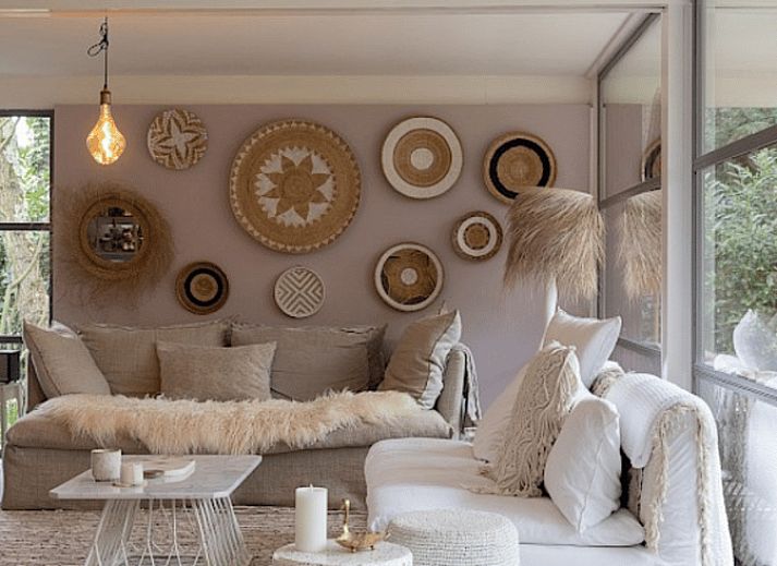 Groene omgeving rondom Huisje in BERGEN, vakantiehuis in Bergen, Noordzeekust, omgeven door weelderige natuur en rust.