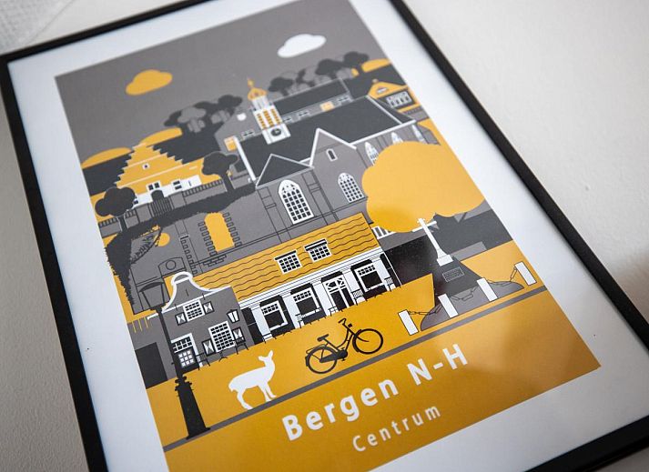 Geniet van het terras van De Egelhut, een charmant vakantiehuis in het groene Bergen, Noordzeekust, Noord-Holland.