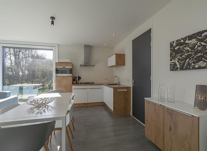 Guest house 453745 - Holiday property Noordzeekust - Strandhuis Uitwaayer