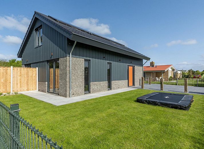 Verblijf 4540100 - Vakantiewoning Noordzeekust - Wellness Villa Lotje | Jacuzzi & Sauna | 6 Pers