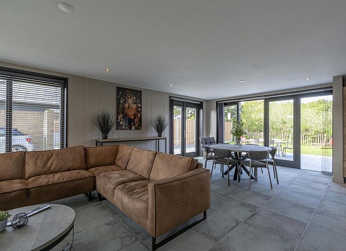 Verblijf 4540100 - Vakantiewoning Noordzeekust - Wellness Villa Lotje | Jacuzzi & Sauna | 6 Pers