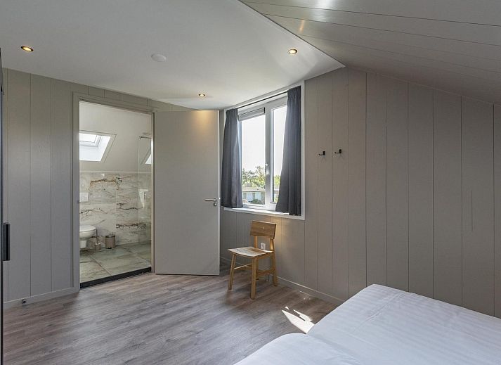 Verblijf 4540100 - Vakantiewoning Noordzeekust - Wellness Villa Lotje | Jacuzzi & Sauna | 6 Pers